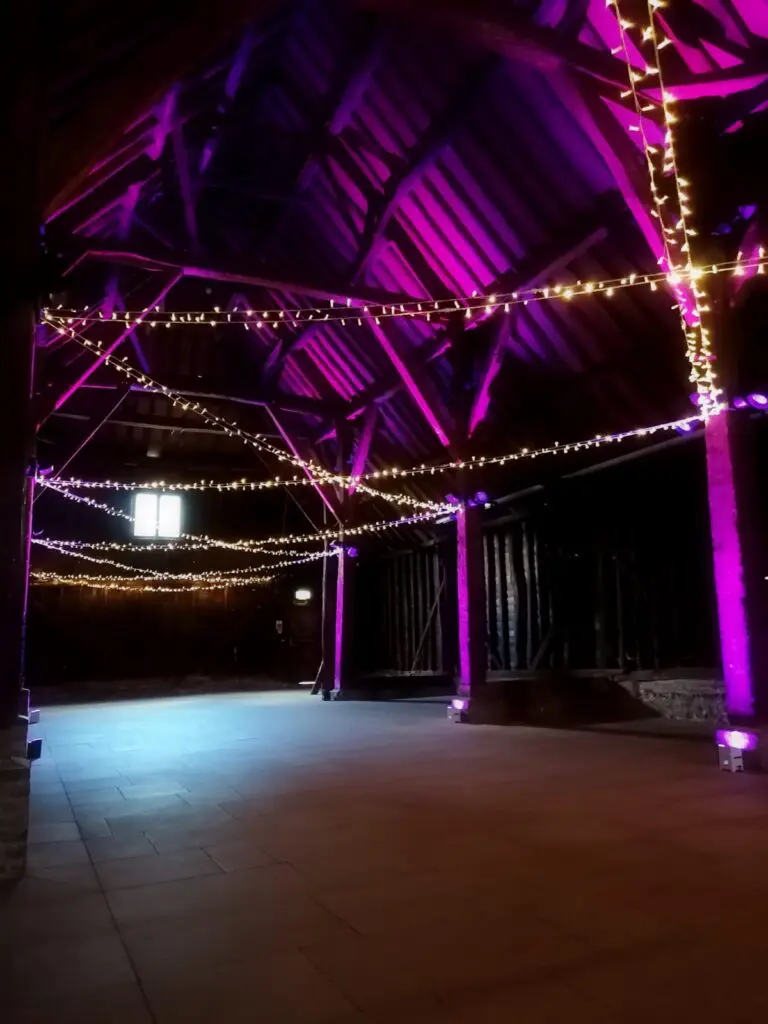 2 String Criss Cross at The Great Barn Ruislip